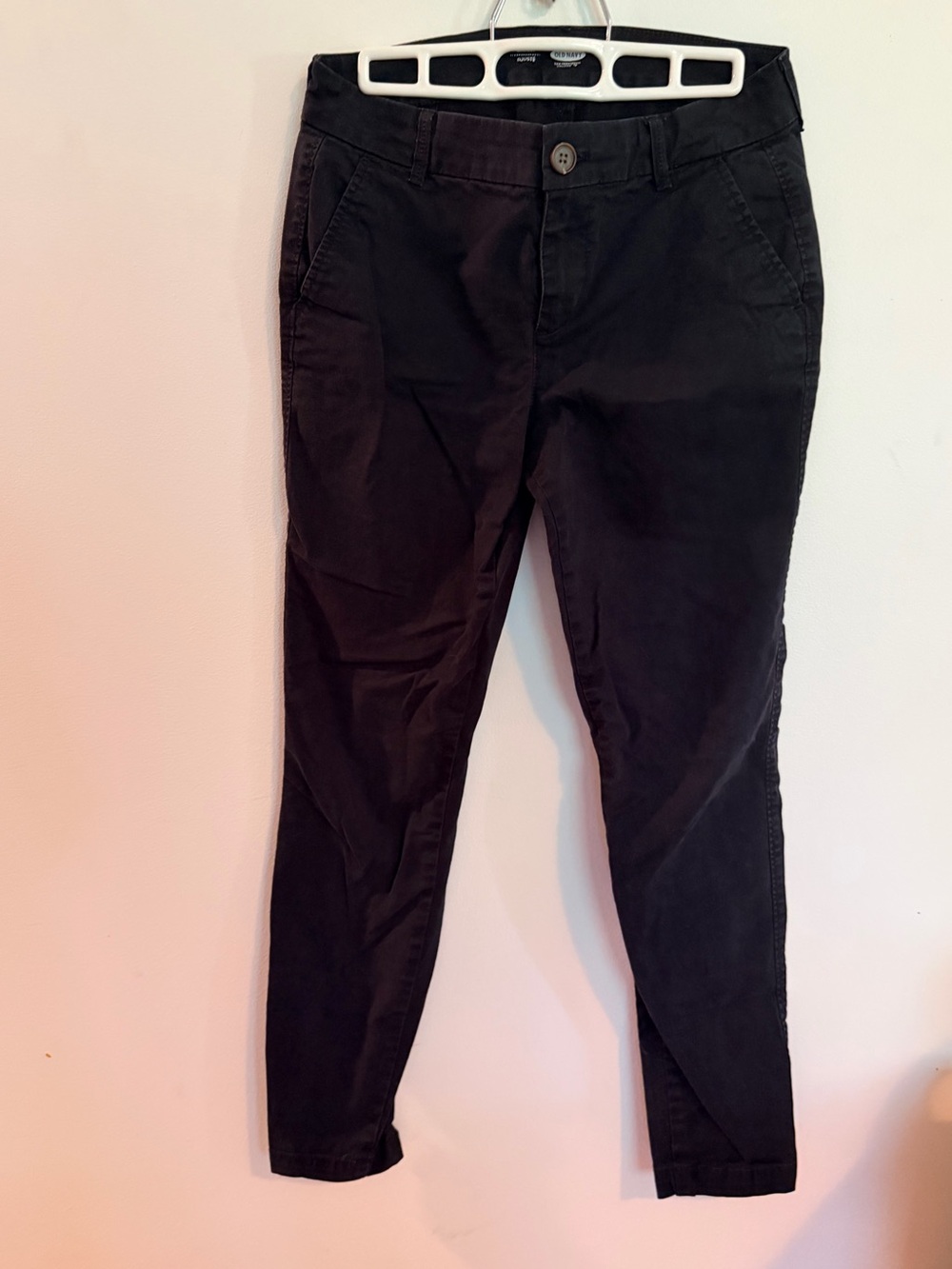 Old Navy Women's Black Ankle Cropped Chinos